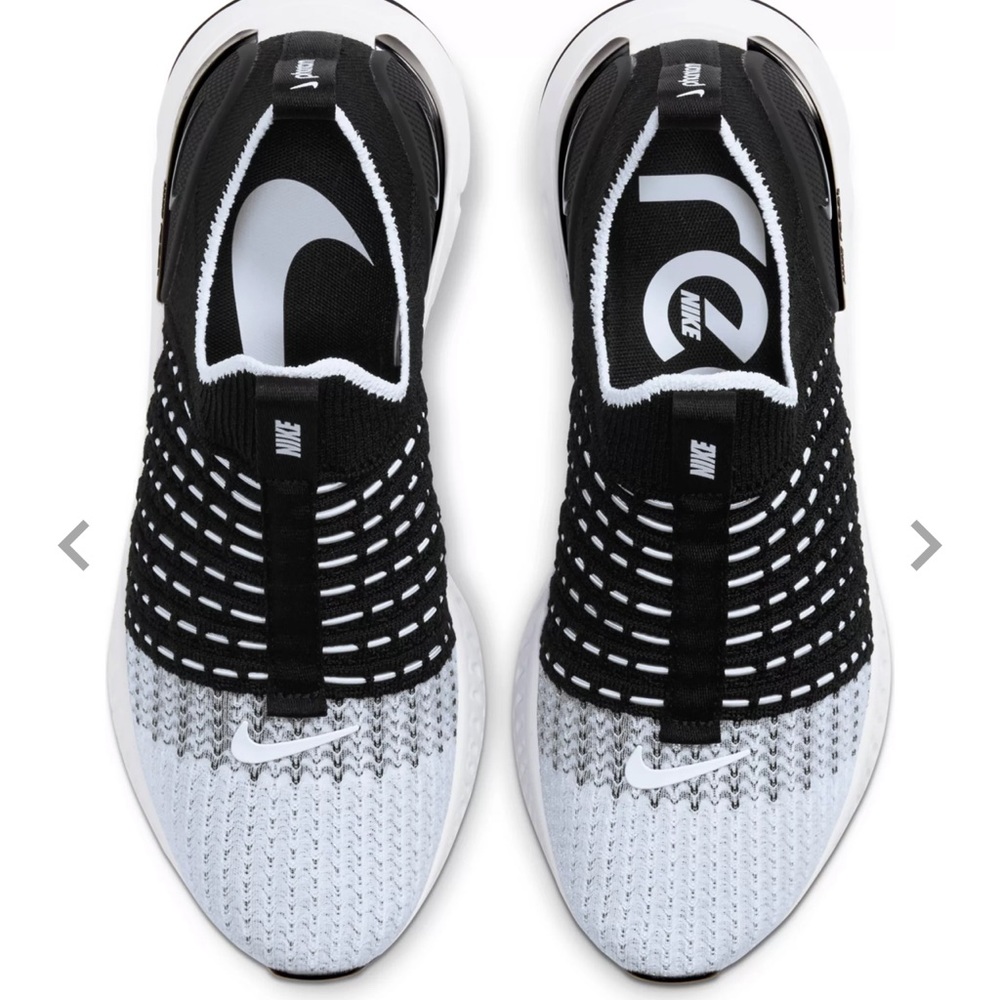 Nike react phantom flyknit 2 running shoes